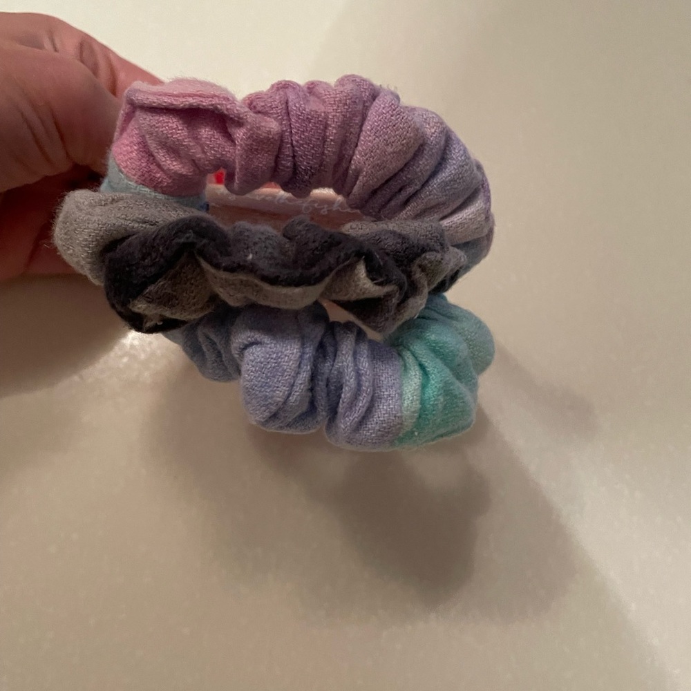 RARE Sand Cloud Scrunchies - Picture 4 of 5